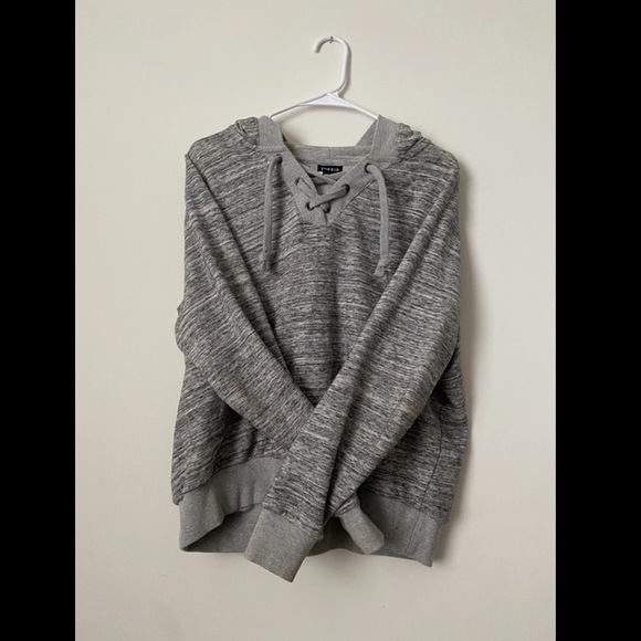 Torrid | Gray Lace Up Cropped Hoodie Sweatshirt - Picture 3 of 6